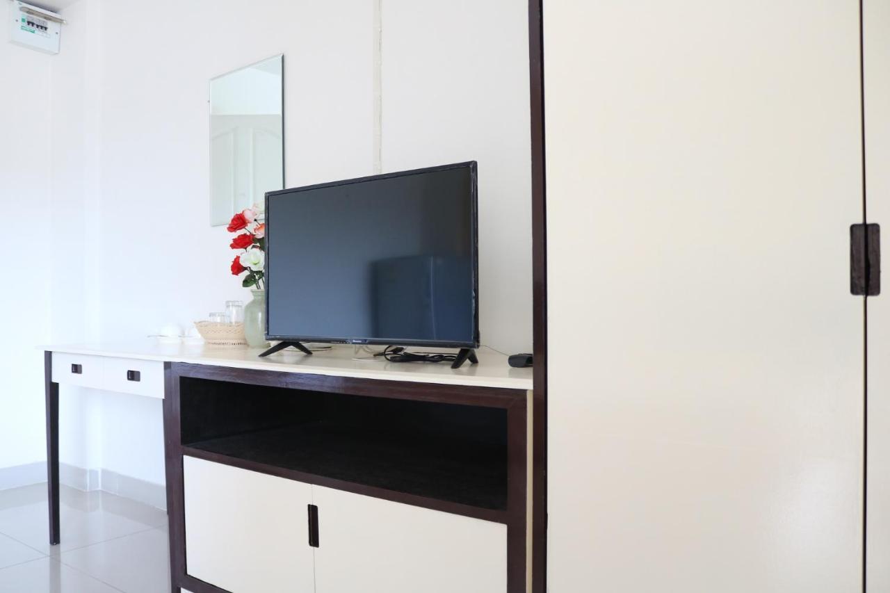 Appartamento Ladapan Mansion Nonthaburi Esterno foto
