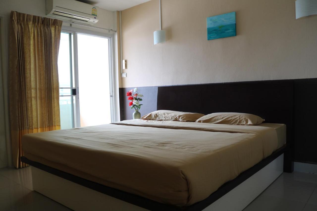 Appartamento Ladapan Mansion Nonthaburi Esterno foto